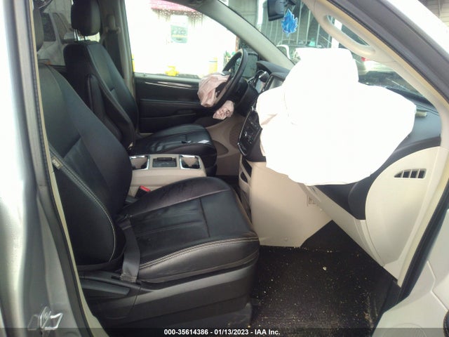 2C4RC1BG6FR629968 Chrysler Town & Country