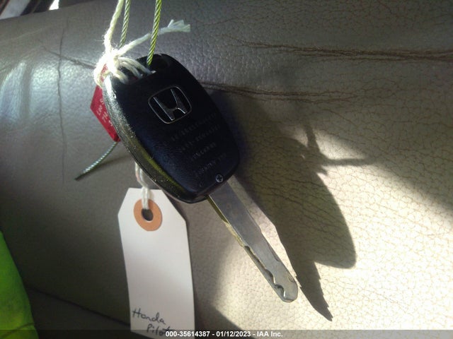 2013 HONDA PILOT EX-L VIN: 5FNYF3H58DB013928