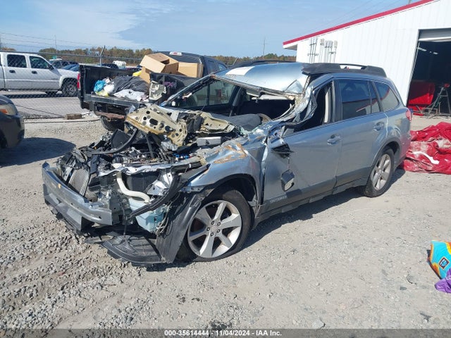 Subaru Outback 2.5i Premium 2014 4S4BRCCC6E3267439 Image 2