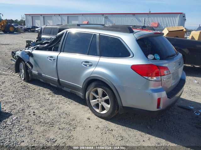 Subaru Outback 2.5i Premium 2014 4S4BRCCC6E3267439 Image 3