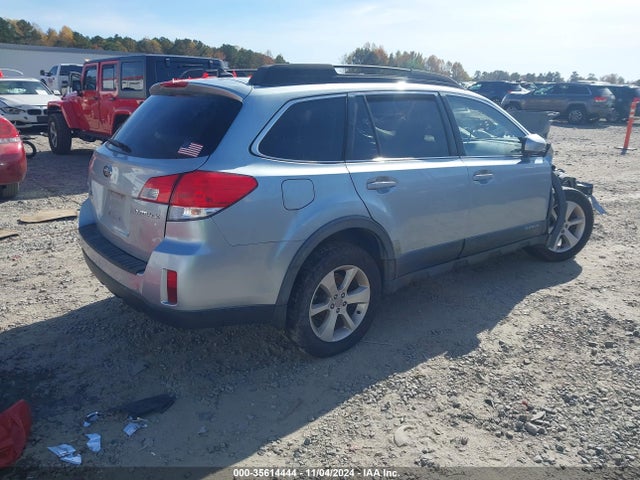 Subaru Outback 2.5i Premium 2014 4S4BRCCC6E3267439 Image 4