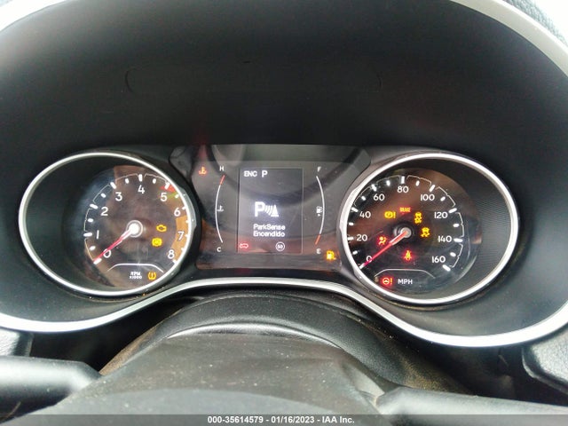 2020 Jeep Compass, VIN: 3C4NJCBB9LT253196