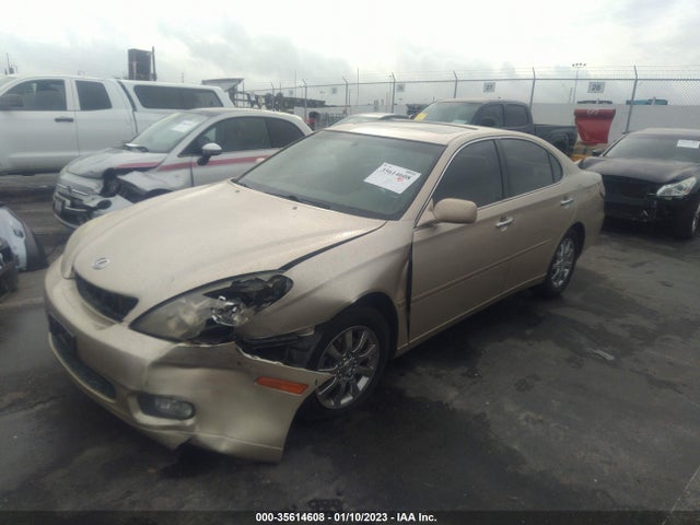 Lexus ES 300 2003 JTHBF30G236021065 Image 2
