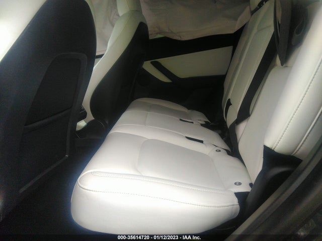 2021 Tesla Model Y, VIN: 5YJYGDED3MF132615
