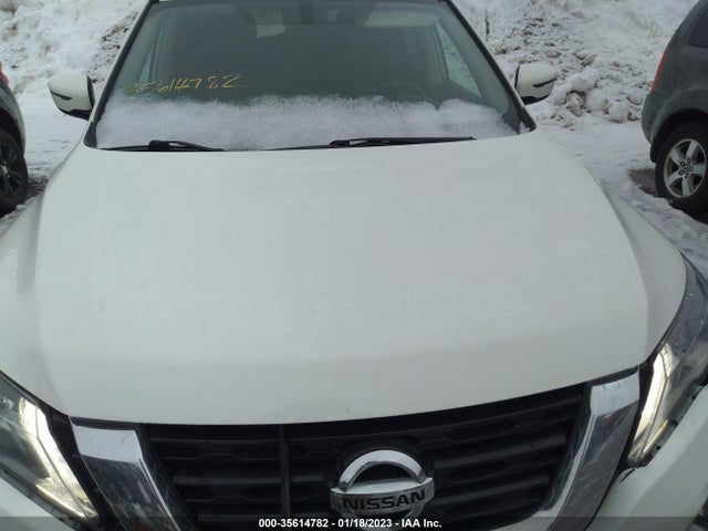 2017 Nissan Pathfinder, VIN: 5N1DR2MM5HC652473