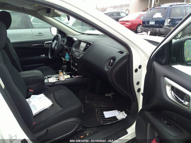 2017 Nissan Pathfinder, VIN: 5N1DR2MM5HC652473