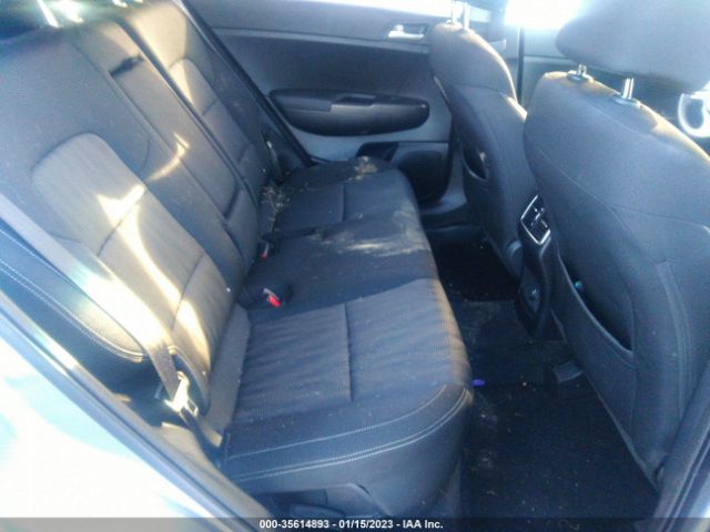 KNDPMCAC8K7621106 KIA Sportage Lx