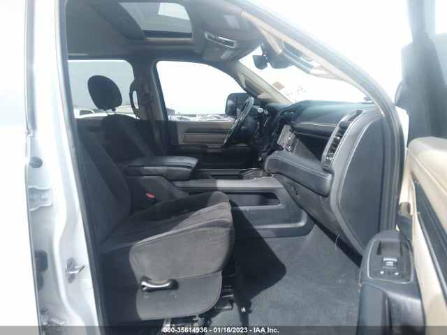 3C6UR5TL1KG703915 RAM 2500 Limited