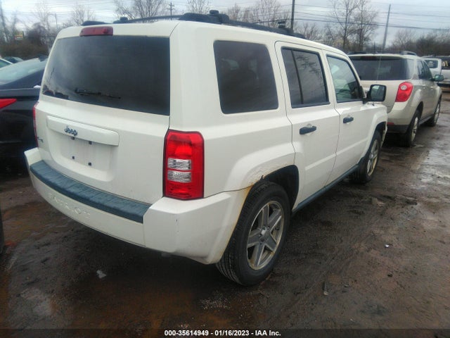 2008 JEEP PATRIOT SPORT VIN: 1J8FF28W68D513246