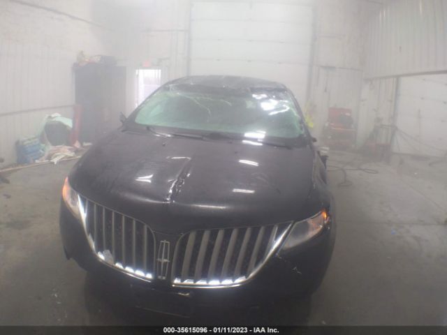 2LMDJ8JK7DBL16027 Lincoln MKX