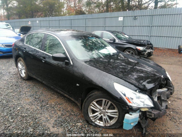 2015 Infiniti Q40, VIN: JN1CV6AR8FM651301