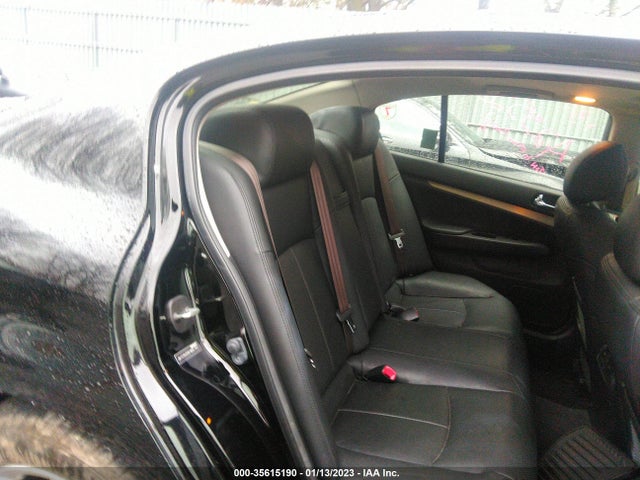 2015 Infiniti Q40, VIN: JN1CV6AR8FM651301