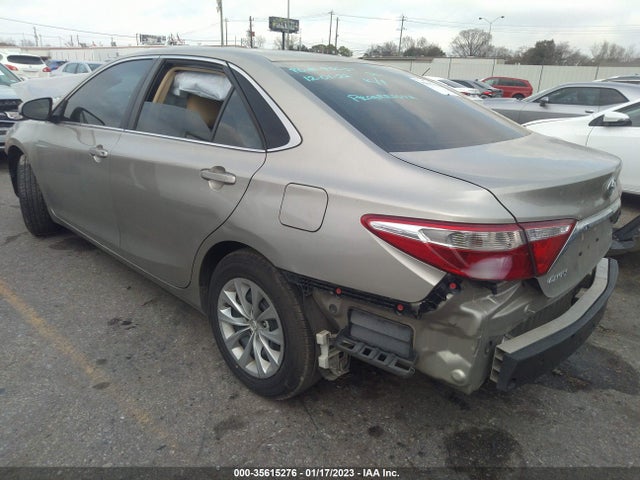 2017 TOYOTA CAMRY XLE/SE/LE/XSE VIN: 4T1BF1FK7HU630622