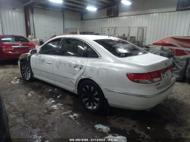2009 HYUNDAI AZERA LIMITED VIN: KMHFC46F19A343682