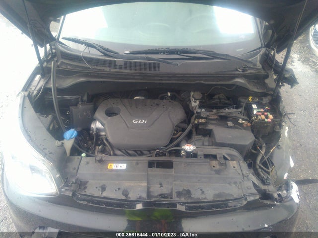 KIA Soul Base 2016 KNDJN2A2XG7328240 Image 12