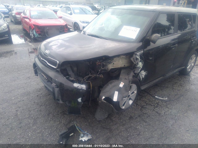 KIA Soul Base 2016 KNDJN2A2XG7328240 Image 8