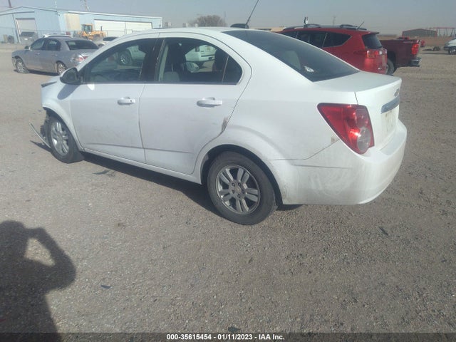 Chevrolet Sonic 2016 1G1JC5SB3G4118353 Image 3