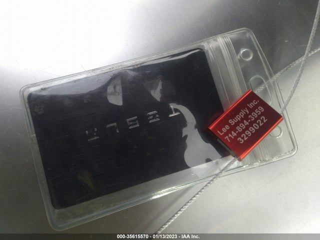 Tesla Model Y Long Range 2021 5YJYGDEE5MF105988 Image 3