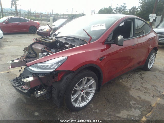 Tesla Model Y Long Range 2021 5YJYGDEE5MF105988 Image 2