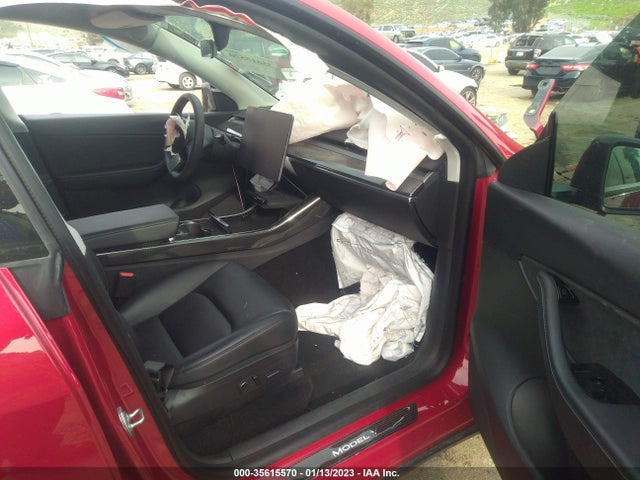Tesla Model Y Long Range 2021 5YJYGDEE5MF105988 Image 7