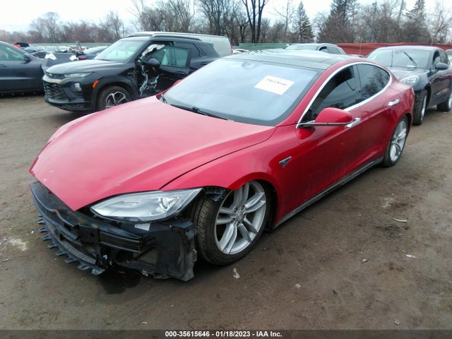 2016 Tesla Model S, VIN: 5YJSA1E29GF129663