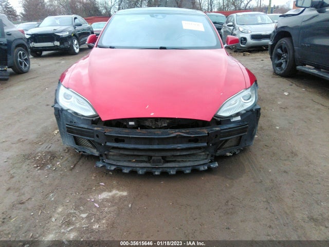 2016 Tesla Model S, VIN: 5YJSA1E29GF129663