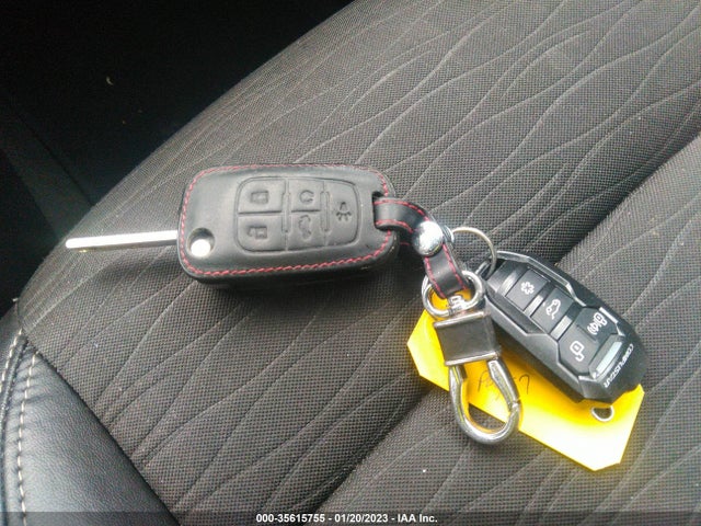 Buick Encore 2016 KL4CJASB1GB561623 Image 3