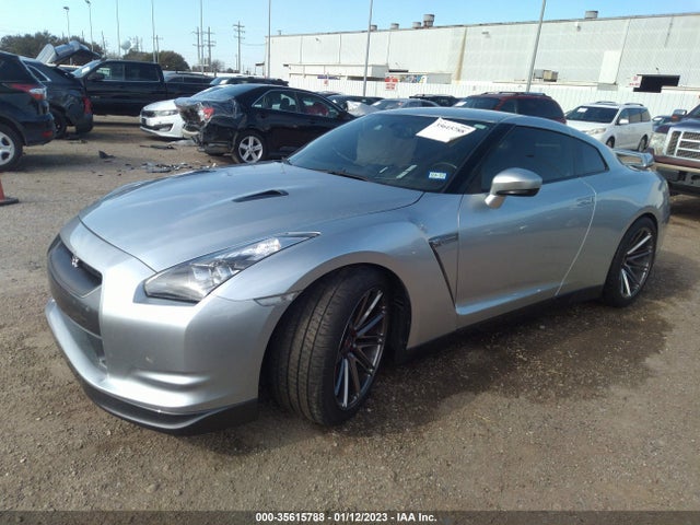 Nissan Gt-r Premium 2010 JN1AR5EF2AM231161 Image 2