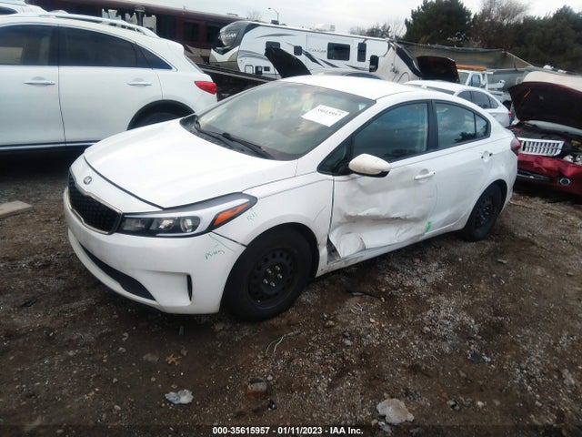 Продажа на аукционе авто 2017 Kia Forte Lx, vin: 3KPFK4A76HE072332, номер лота: 35615957