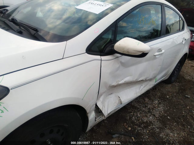 Продажа на аукционе авто 2017 Kia Forte Lx, vin: 3KPFK4A76HE072332, номер лота: 35615957