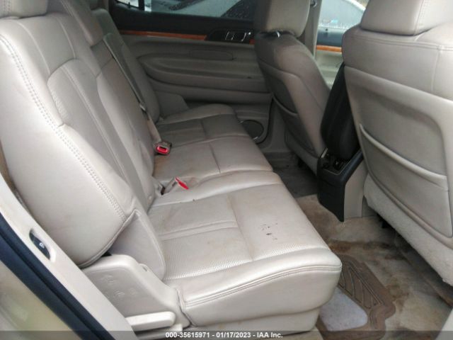 2LMHJ5AR0ABJ16180 Lincoln MKT