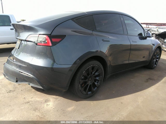 Tesla Model Y Long Range 2021 5YJYGDEE8MF069066 Image 4