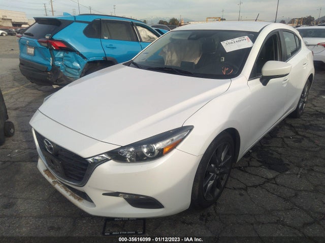 2018 Mazda 3, VIN: 3MZBN1L36JM272182