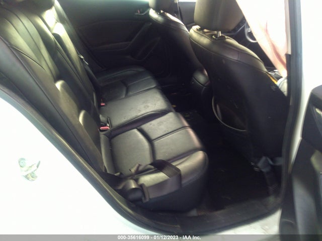 2018 Mazda 3, VIN: 3MZBN1L36JM272182