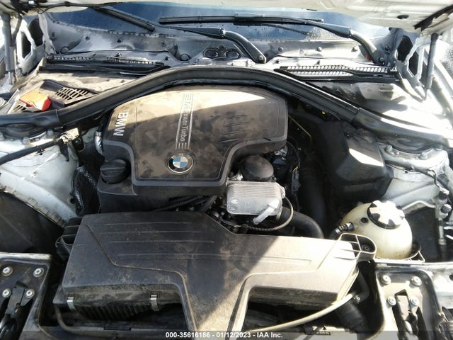 BMW 3 Series 320i 2016 WBA8E1G54GNU10418 Image 11