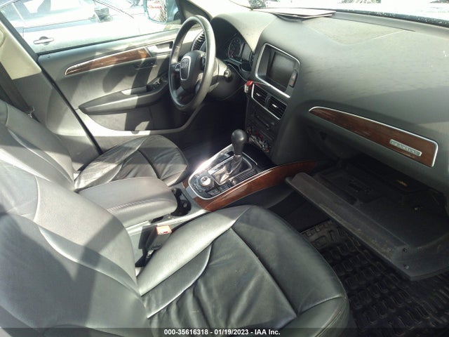 Audi Q5 2.0t Premium Plus 2011 WA1LFAFP4BA053944 Image 6