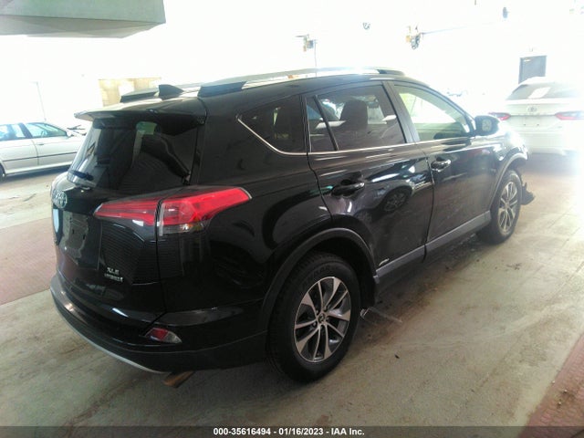 2016 Toyota RAV4, VIN: JTMRJREV9GD057703
