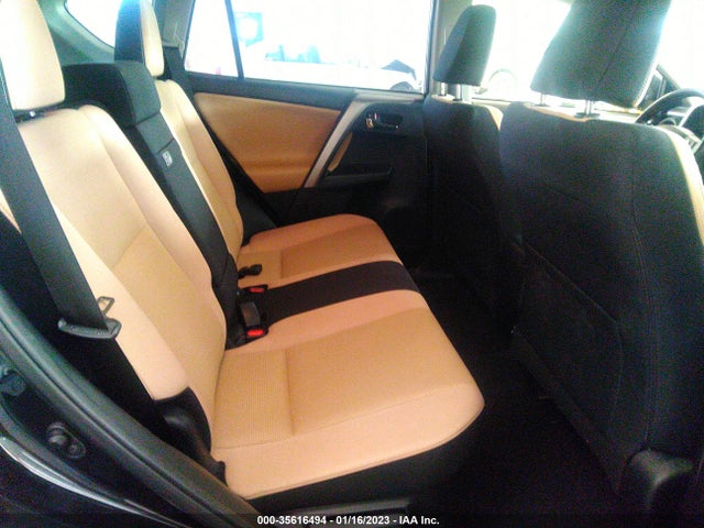 2016 Toyota RAV4, VIN: JTMRJREV9GD057703