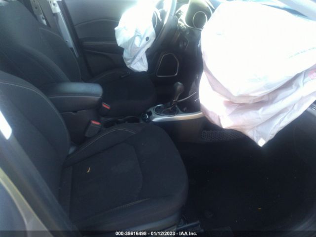 3C4NJCAB2JT486593 Jeep Compass Sport