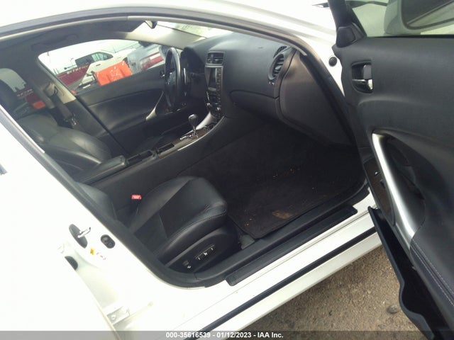 2009 LEXUS IS 350 VIN: JTHBE262692016749