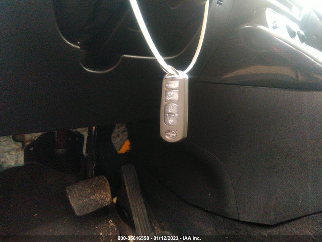 2016 SCION IA VIN: 3MYDLBZVXGY136835