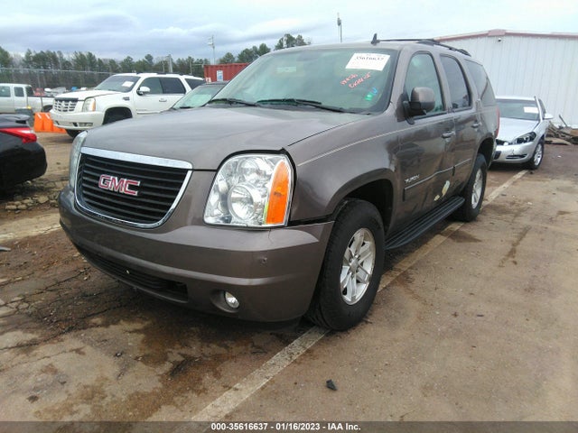 GMC Yukon 2013 1GKS1CE01DR189960 Image 2
