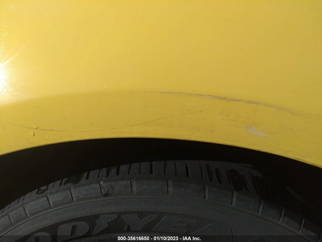 2015 Chevrolet Camaro, VIN: 2G1FB1E39F9183726