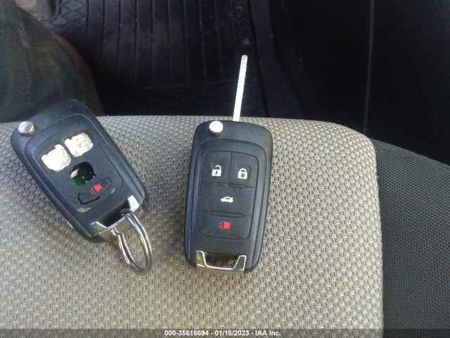 2012 CHEVROLET CRUZE LS VIN: 1G1PC5SH3C7208027