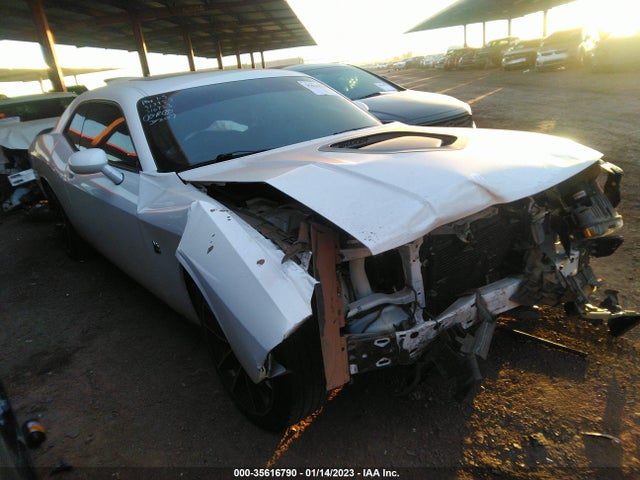 2016 2C3CDZFJ7GH316933 main image