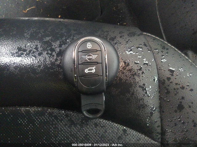 2021 Mini Hardtop, VIN: WMWXR3C03M2N47675