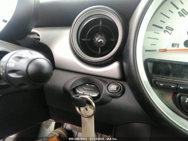 Mini COOPER HARDTOP 2012 WMWSU3C50CT259769 Image 3