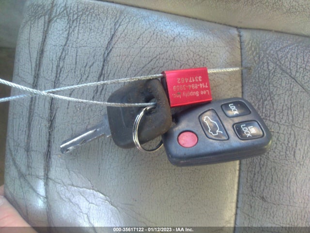Volvo S70 1999 YV1LT56D7X2601961 Image 3