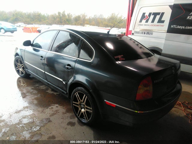 2005 VOLKSWAGEN PASSAT SEDAN GLS VIN: WVWAD63B85P050278