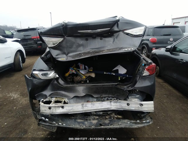 1C3CCCAB9FN687193 Chrysler 200 Limited
